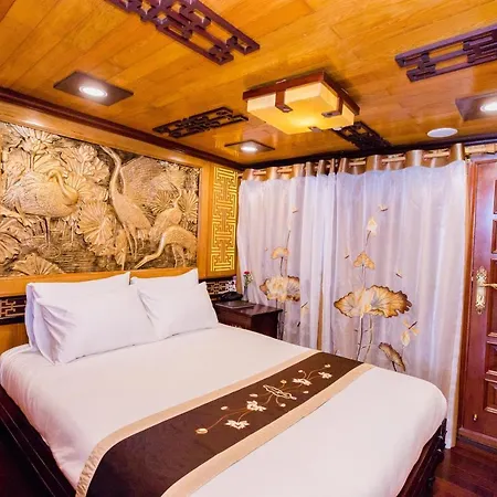 Victory Cruise Hotel Ha Long Exterior photo